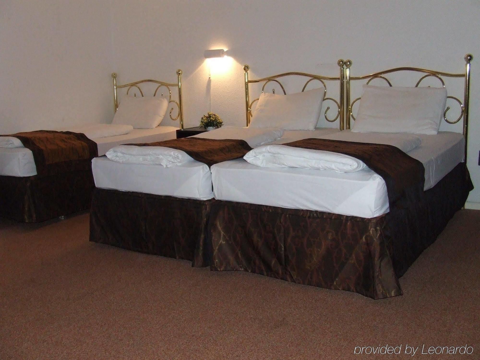 Hostel Equity Point